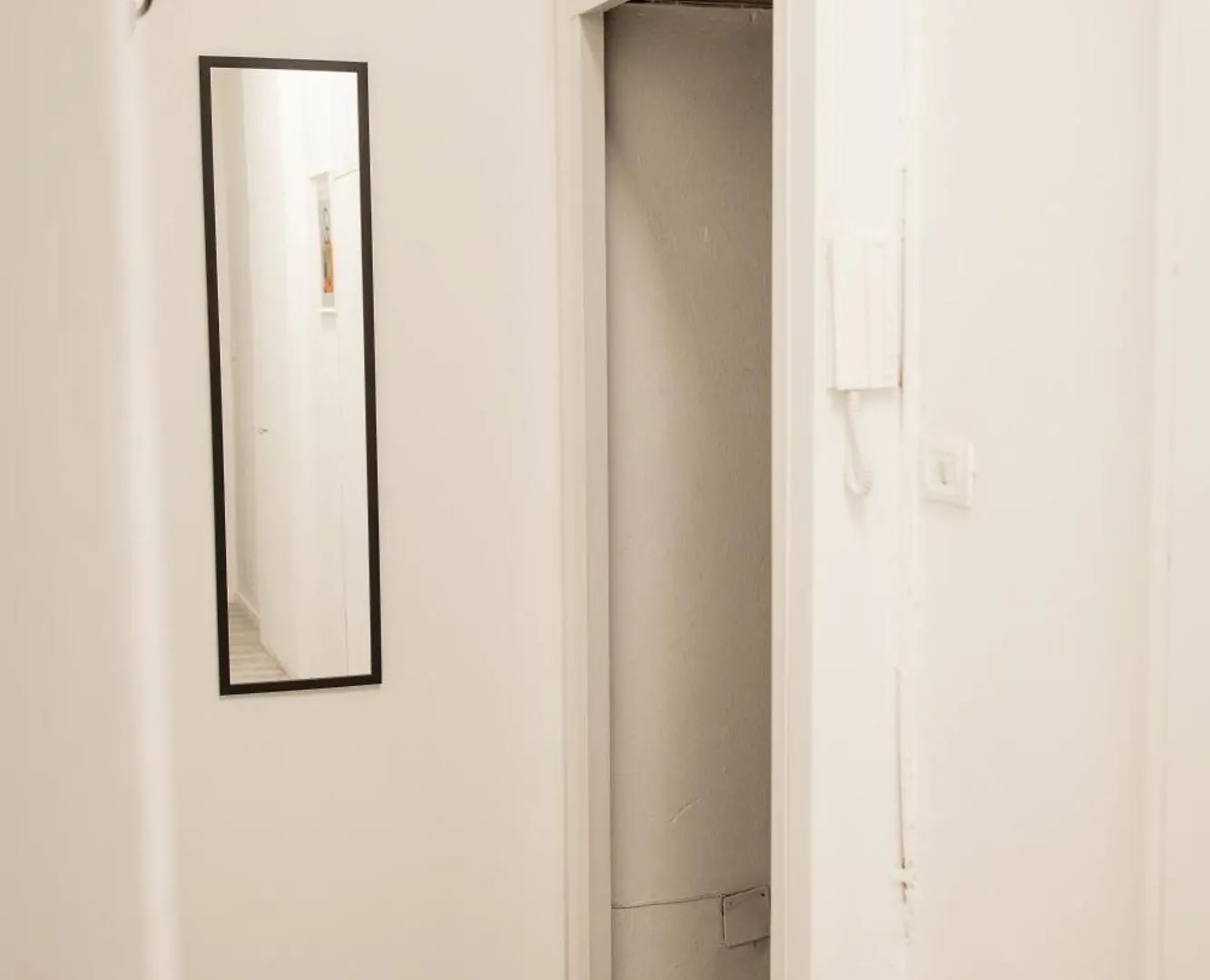 Fee4Me Bright & Comfort In Milano Italien